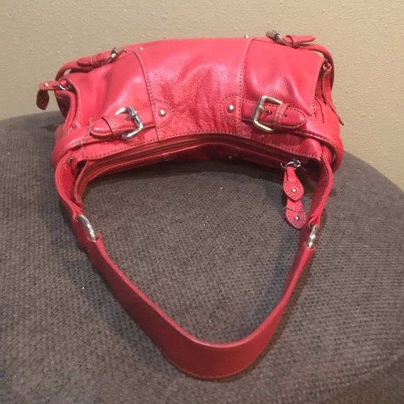 MAXX New York leather $ buckle shoulder bag - Picture 9 of 13